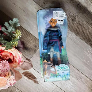 DISNEY Raya And The Last Dragon SISU Fashion Doll 11" NEW IN BOX